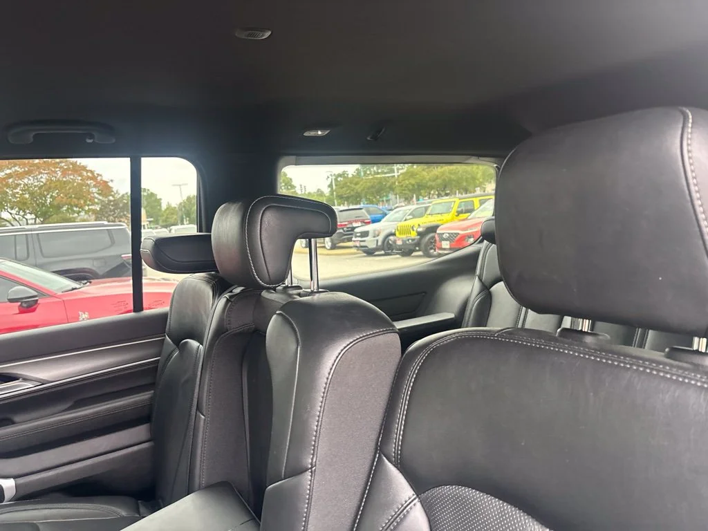 Used 2025 Silver Jeep Series II image 17