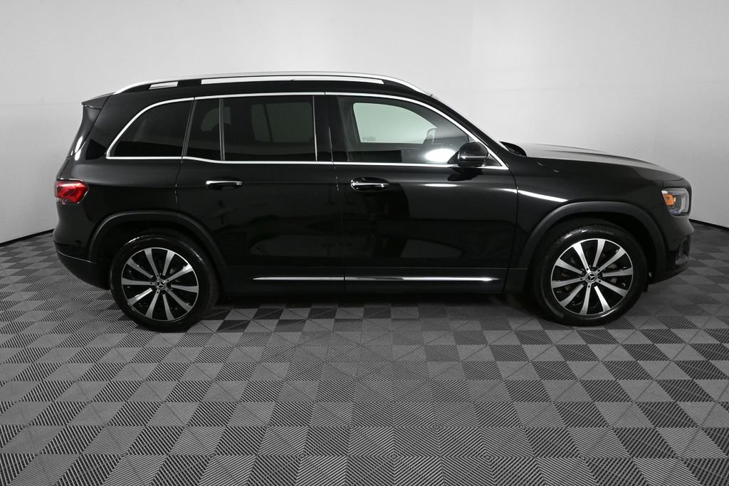 Certified Used 2022 Black Mercedes-Benz GLB 250 image 26