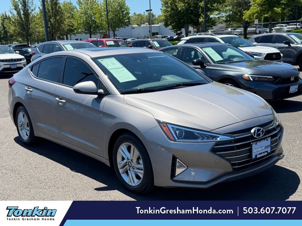 Used 2020 Fluid Metal Hyundai Value Edition image 1