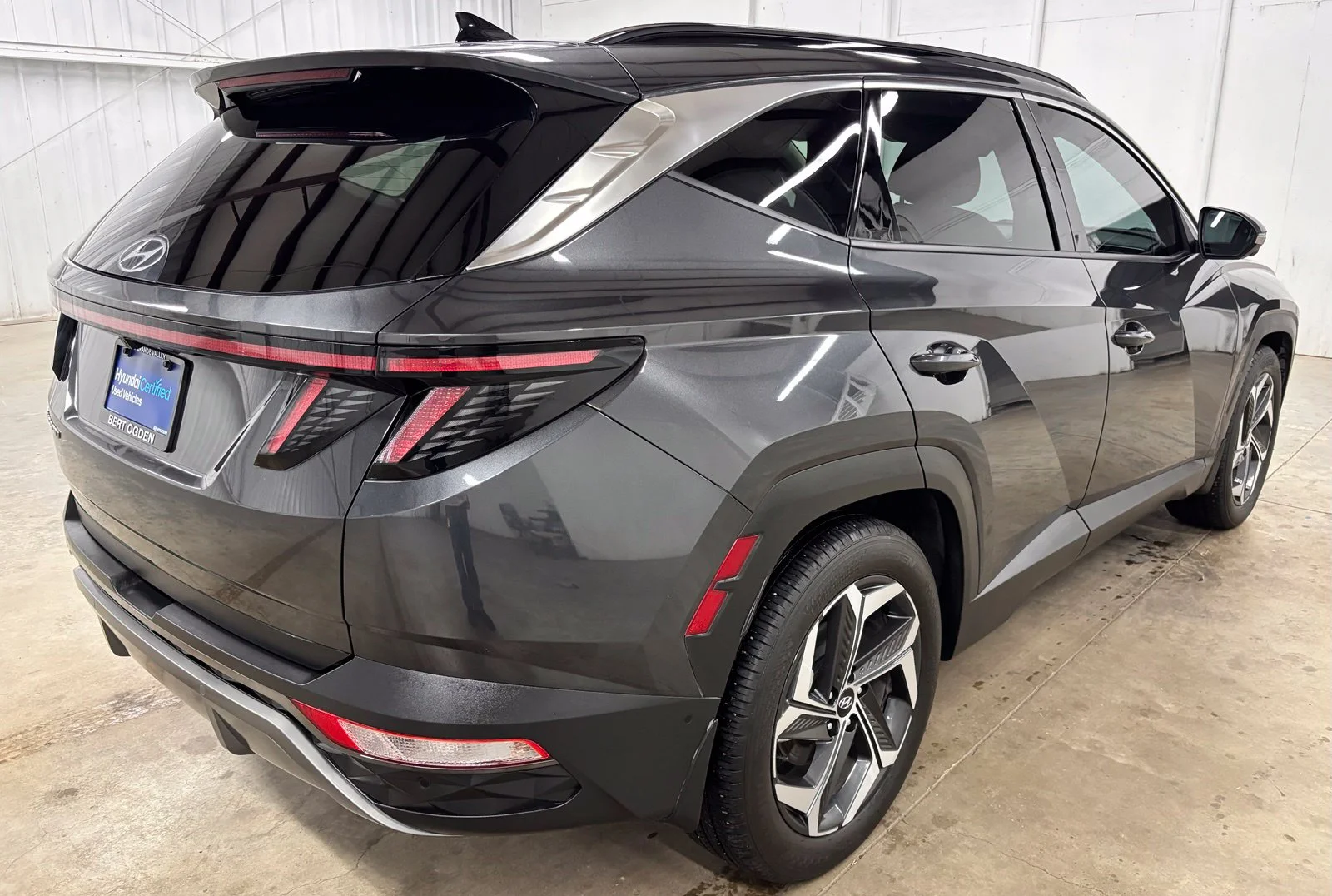 Used 2023 Gray Hyundai Limited image 6