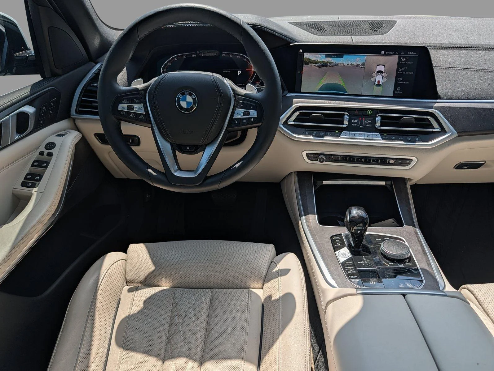 Used 2023 Mineral White Metallic BMW sDrive40i image 28