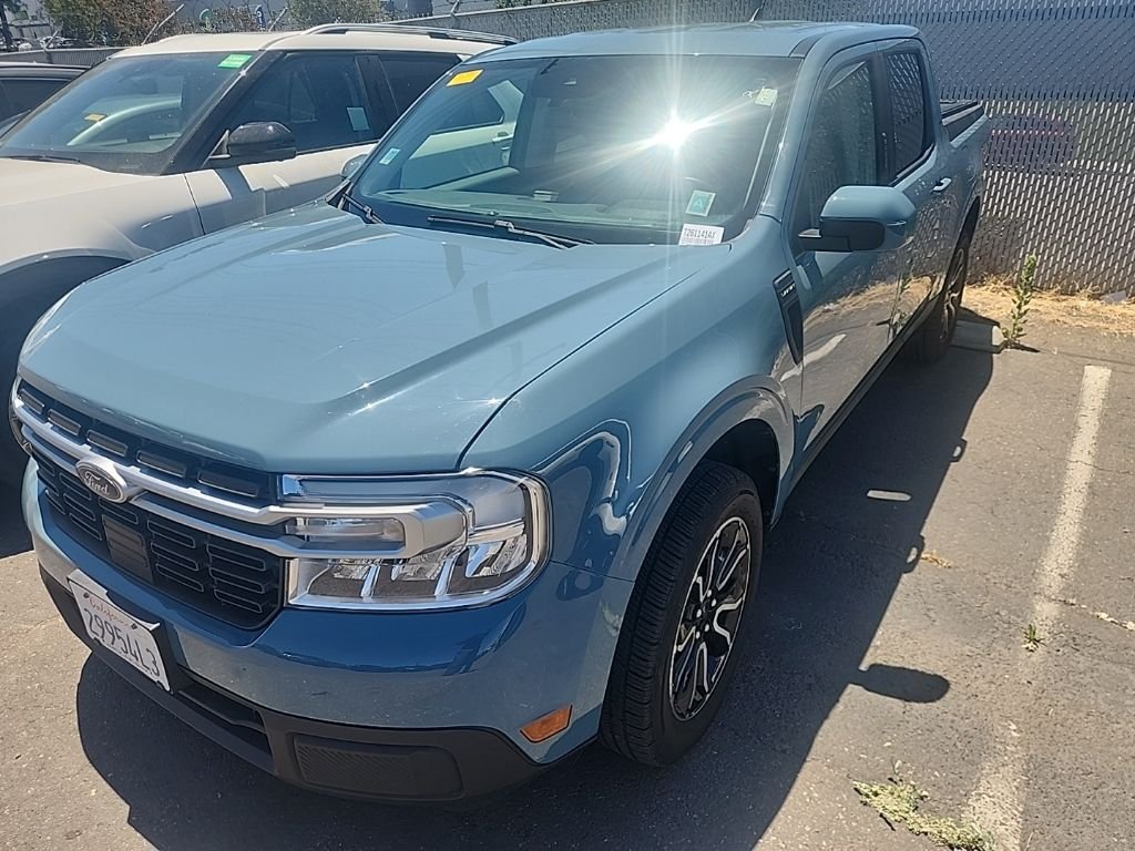 Used 2022  Ford Lariat image 3