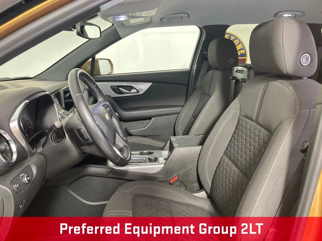 Used 2019 Brown Chevrolet Base image 9