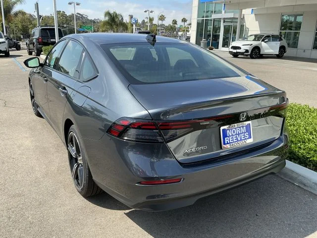 New 2026 Gray Honda SE image 4