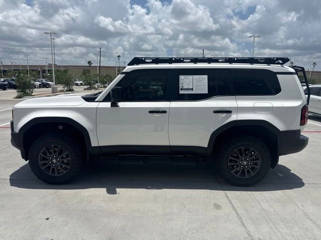 Used 2024 White Toyota 1958 image 3