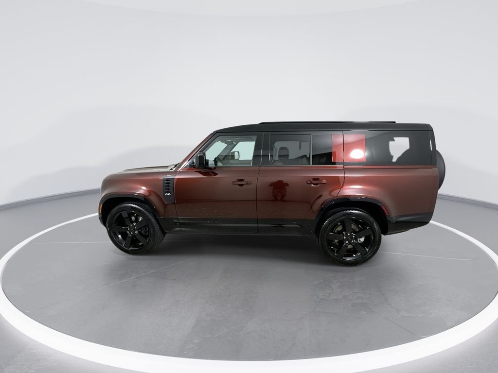 New 2026 Sedona Red Land Rover X-Dynamic SE image 5