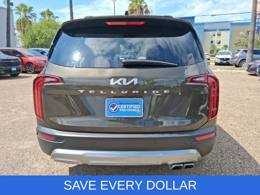 Used 2022 Green Kia EX image 5