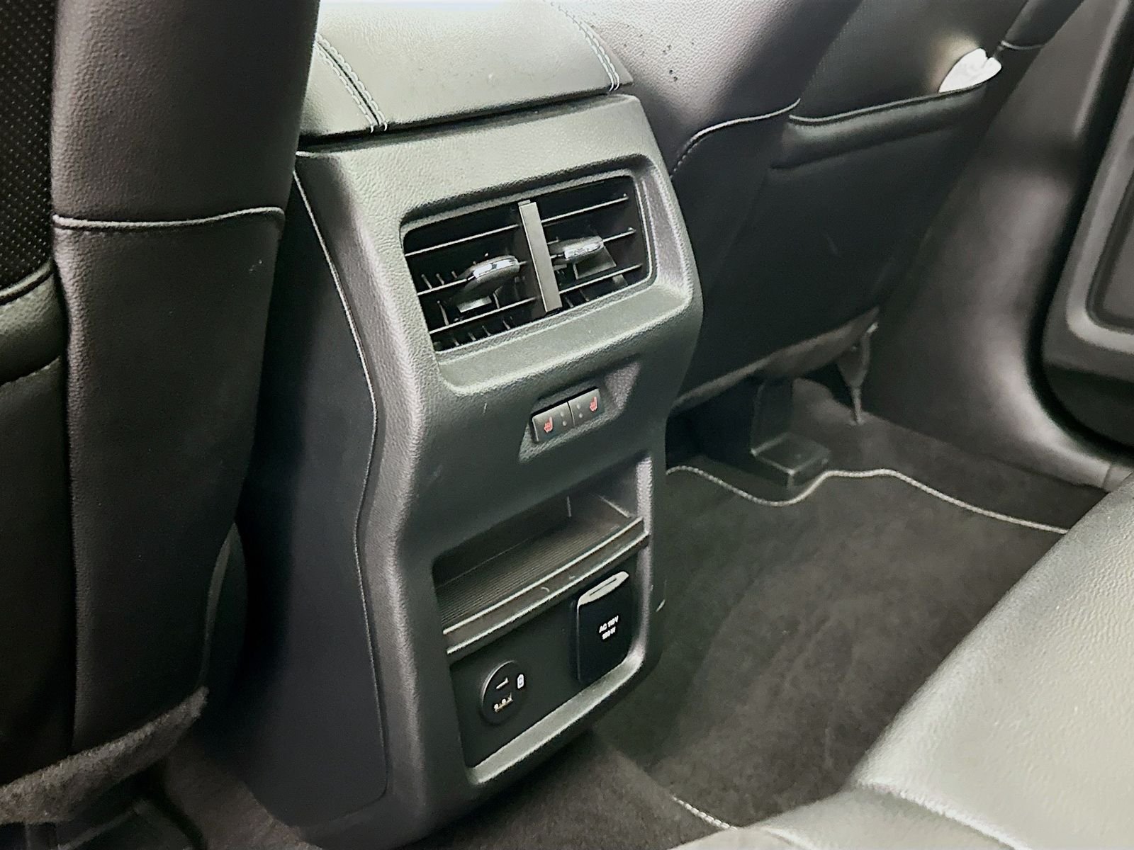 Used 2022 Star White Metallic Tri-Coat Ford ST image 27