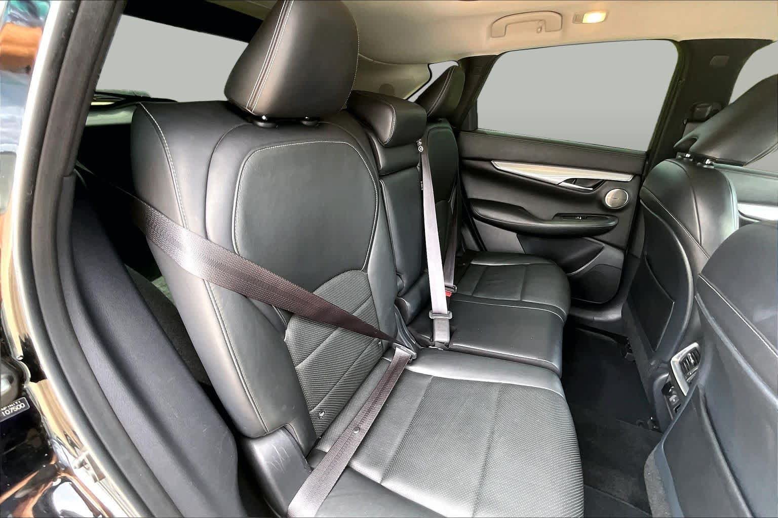 Used 2019 Black Obsidian INFINITI ESSENTIAL image 8