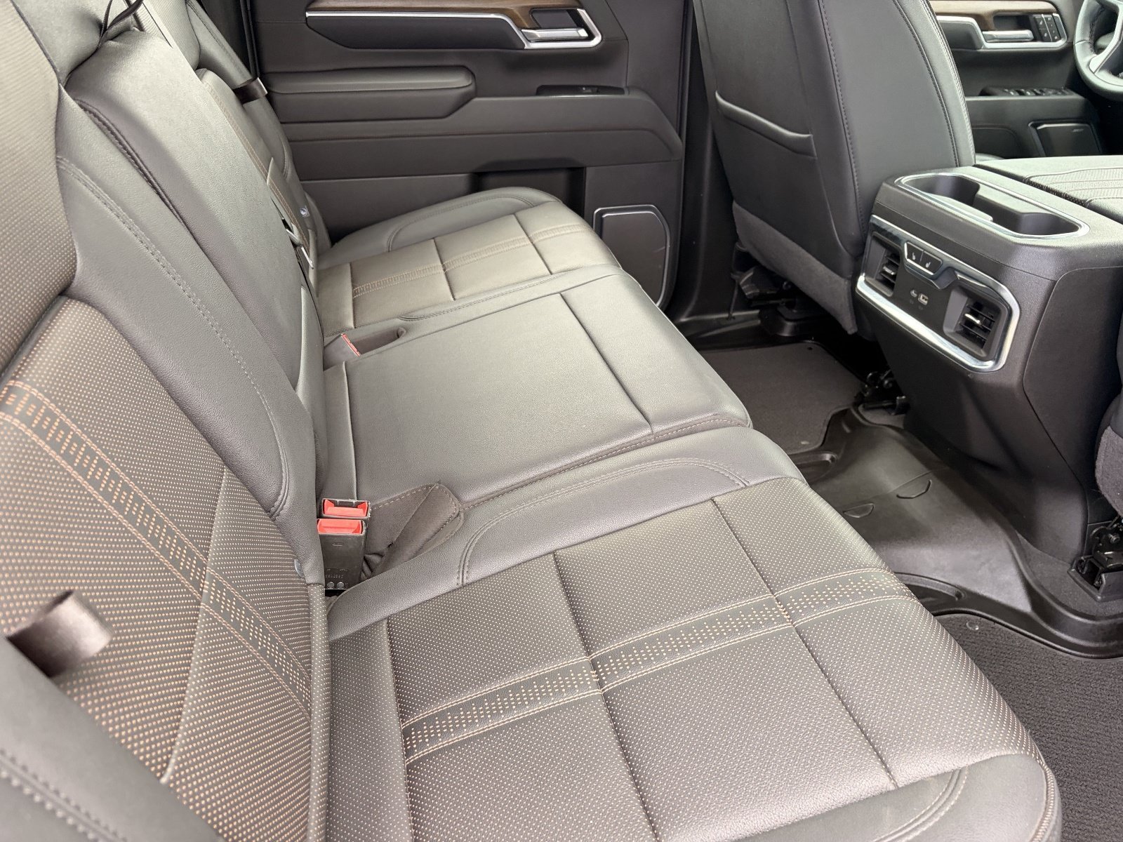 Used 2026 Sterling Gray Metallic Chevrolet High Country DRW image 8