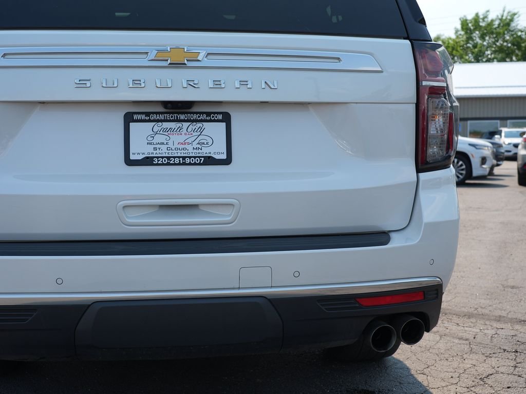 Used 2022 Beige Chevrolet High Country image 10