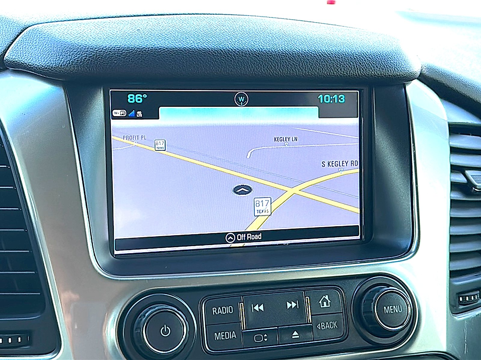 Used 2020 Summit White Chevrolet 2WD Premier image 33