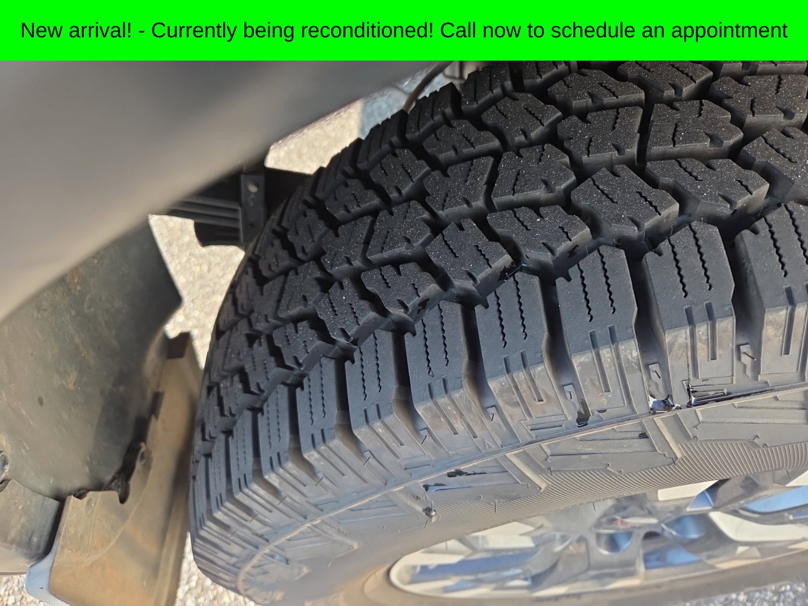Used 2021 Black Nissan PRO-4X image 14