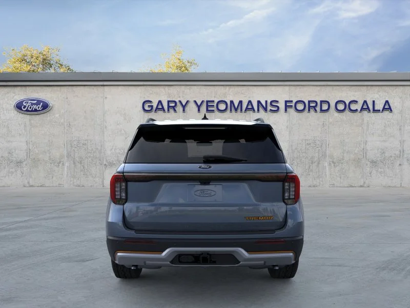 New 2026 Vapor Blue Metallic Ford Tremor® image 5