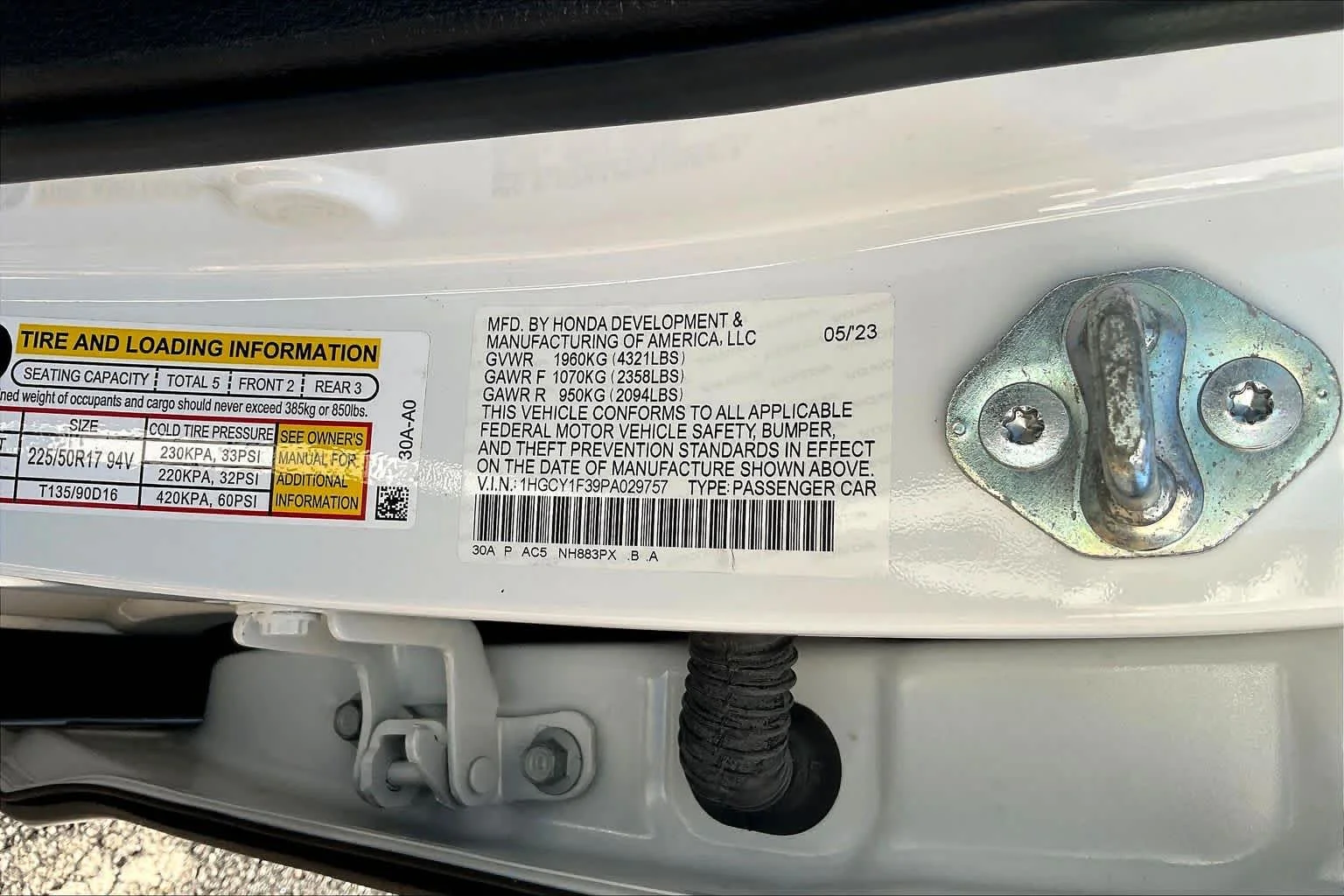 Used 2023 Platinum White Pearl Honda EX image 34