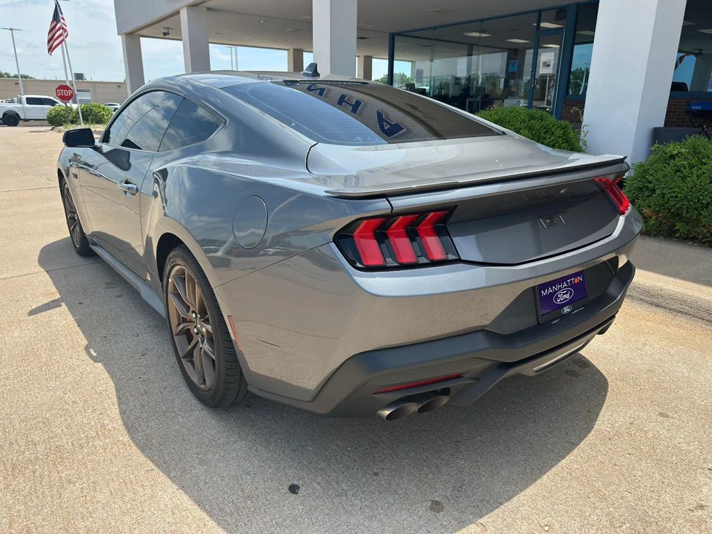 Used 2024 Carbonized Gray Metallic Ford GT Premium image 6