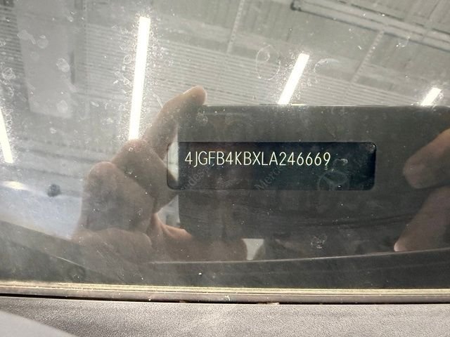 Used 2020  Mercedes-Benz GLE 350 image 17