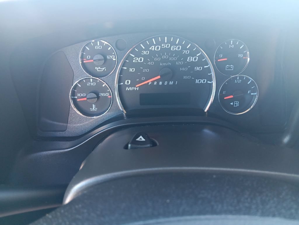 Used 2024 Summit White Chevrolet WT image 15