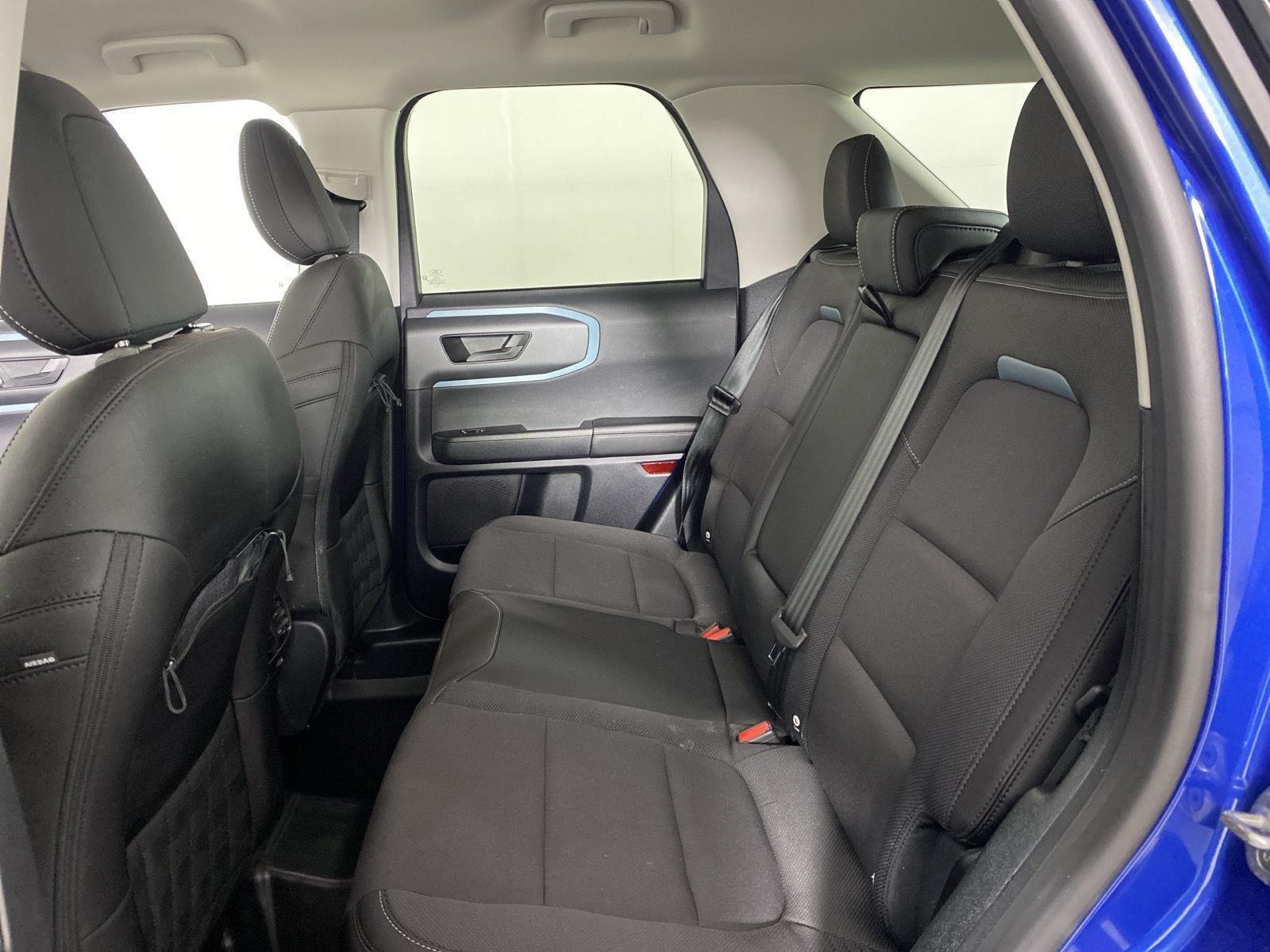 Used 2024 Atlas Blue Ford Badlands image 25