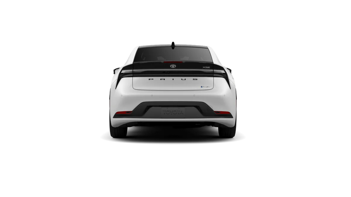 New 2026 Wind Chill Pearl Toyota XSE Premium image 30