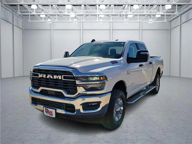 Used 2026 White RAM Big Horn 4x4 Crew Cab 6.3 ft. box 149 in. WB image 1