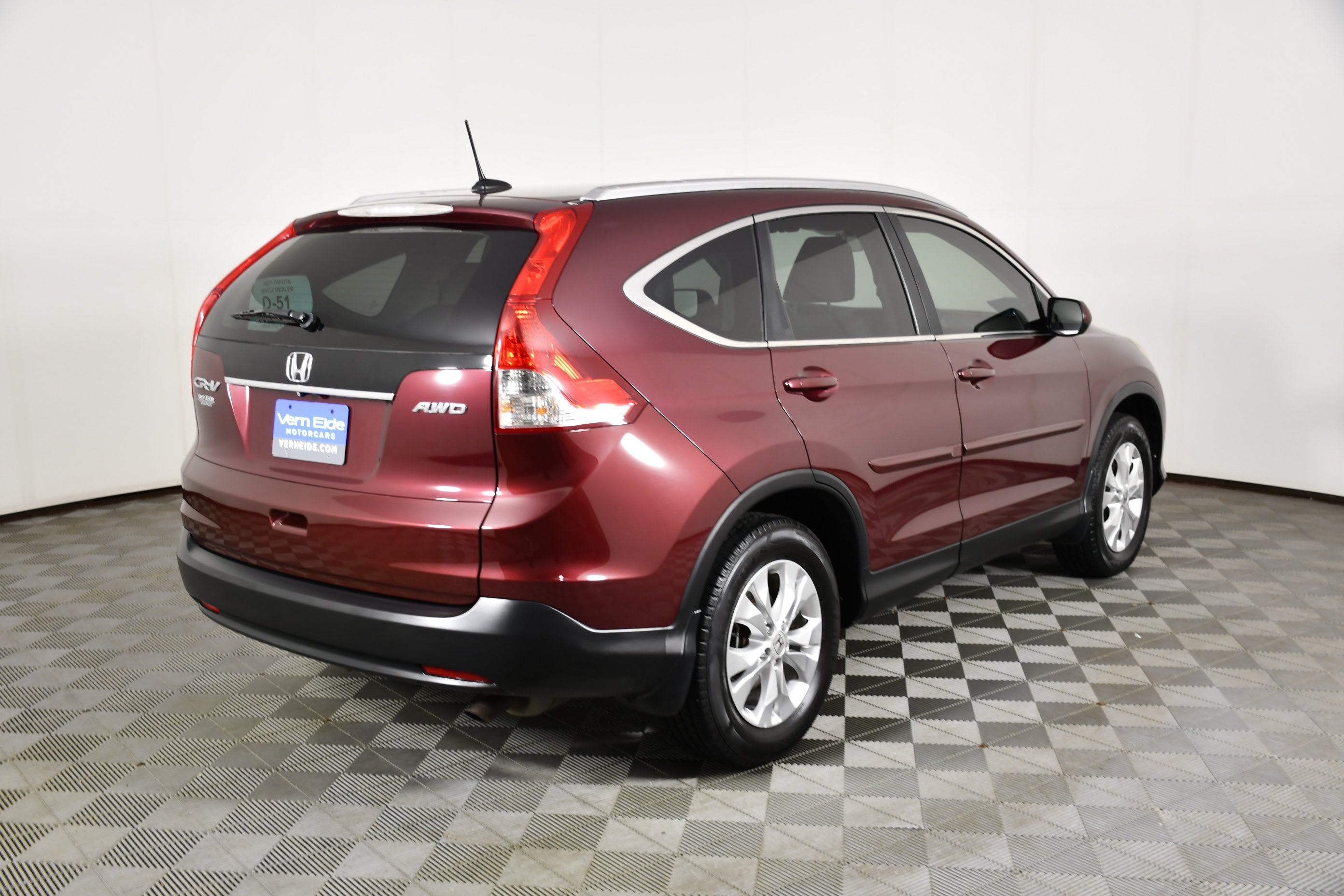 Used 2014 Basque Red Pearl II Honda EX-L image 6