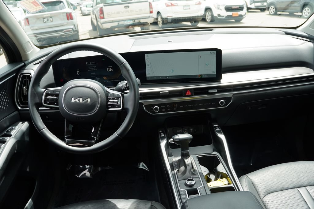 Used 2024 Gravity Gray Kia S image 20