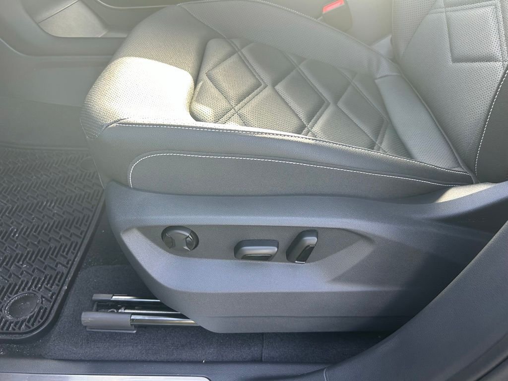 New 2026 Black Volkswagen SE w/Technology image 47