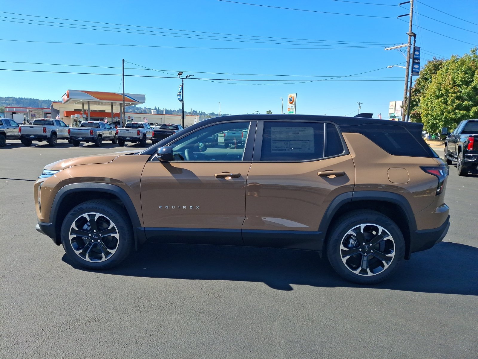 2027 Chevrolet Equinox LT - Photo 6