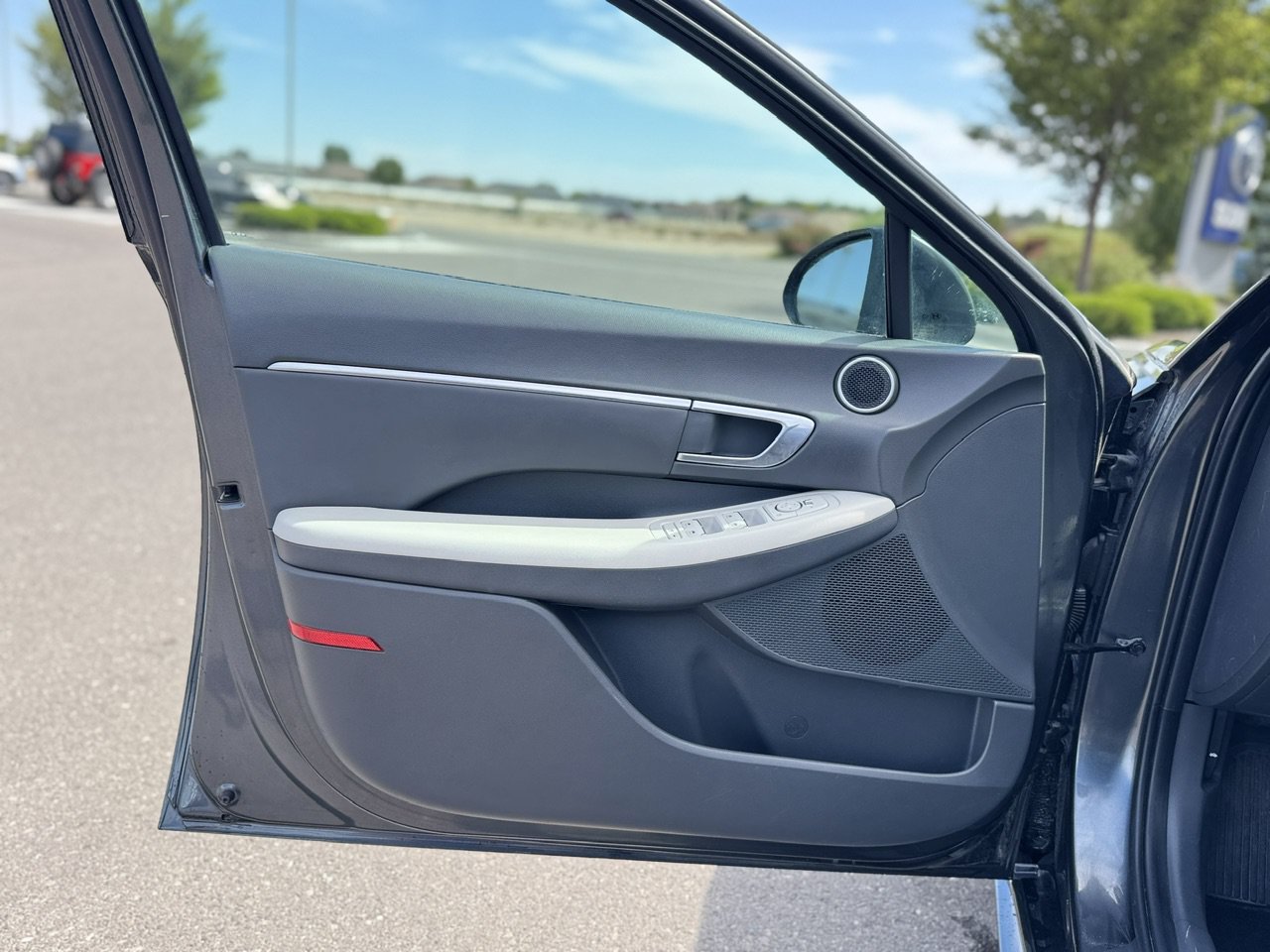 Used 2023 Portofino Gray Hyundai SEL image 9