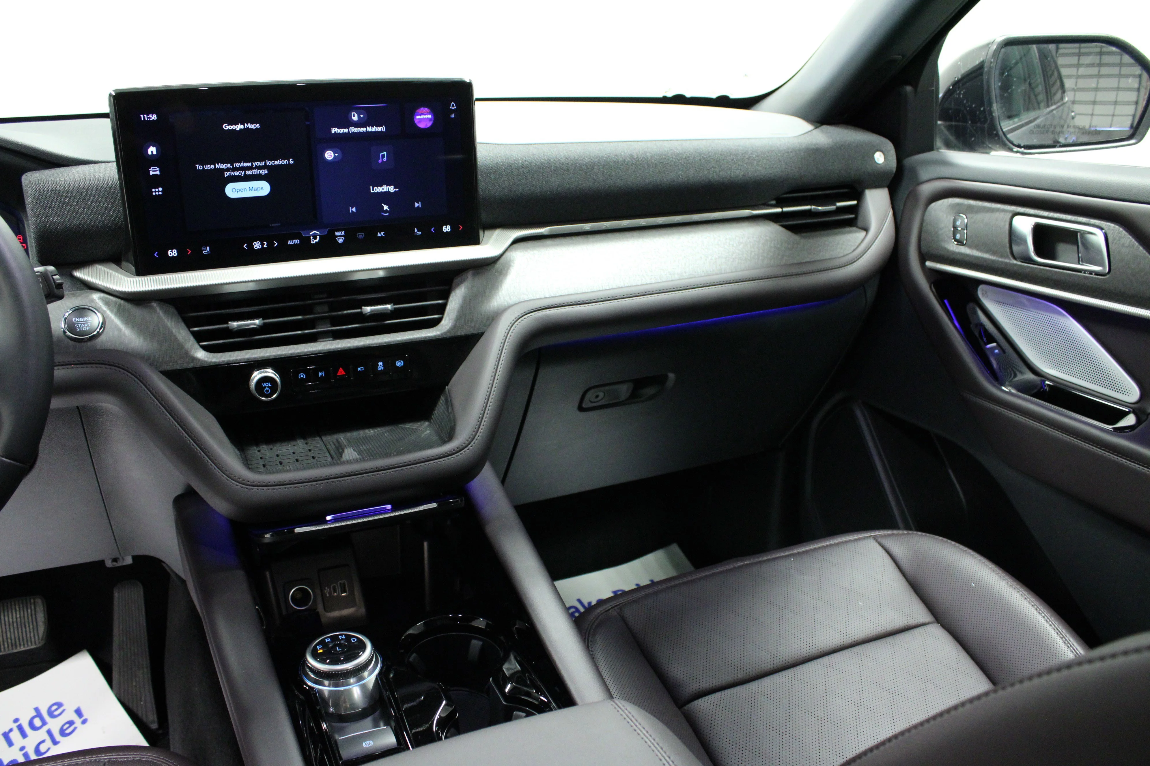 Used 2025 Gray Metallic Ford Platinum image 20