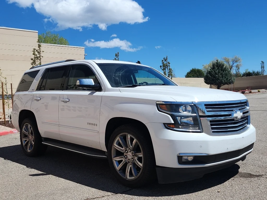 Used 2015 Summit White Chevrolet LTZ image 3