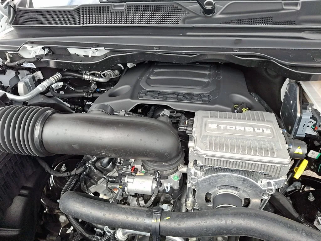 New 2027 Bright White Clearcoat Ram Laramie image 20