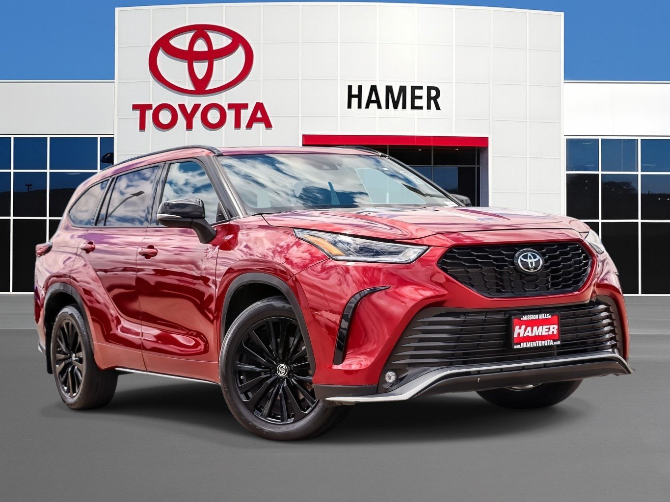 Used 2024 Ruby Flare Pearl Toyota XSE image 1