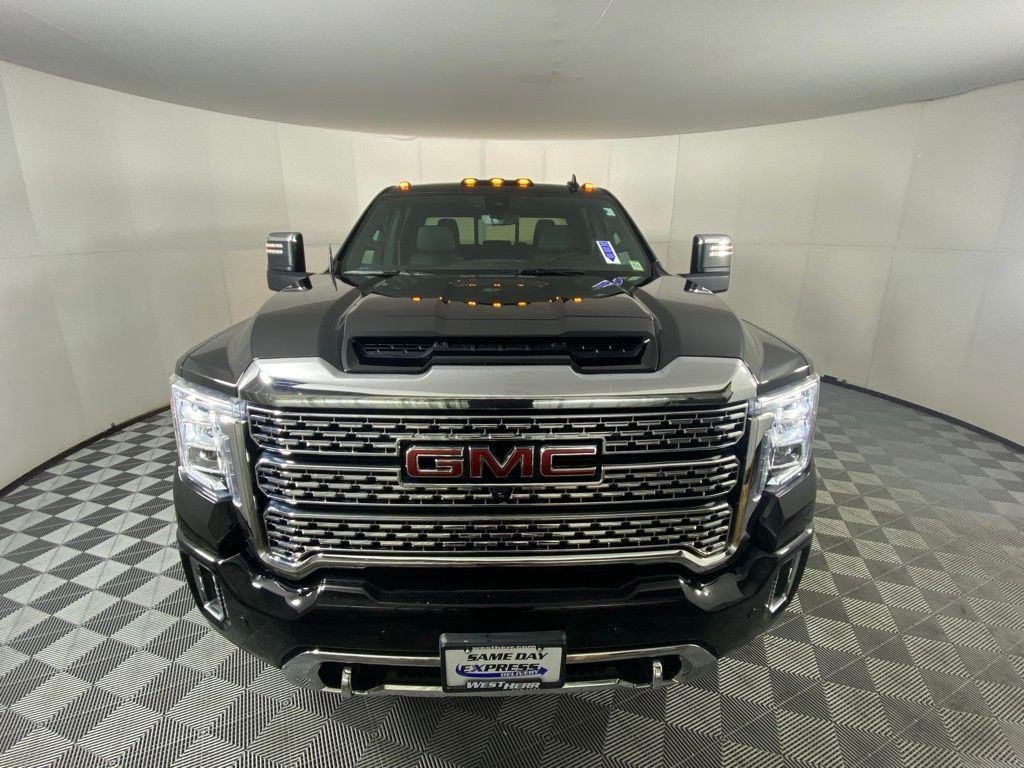 Used 2022 Ebony Twilight Metallic GMC Denali image 9
