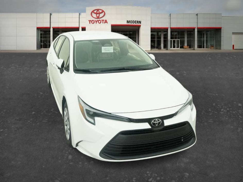 New 2026 Ice Cap Toyota Hybrid LE image 8