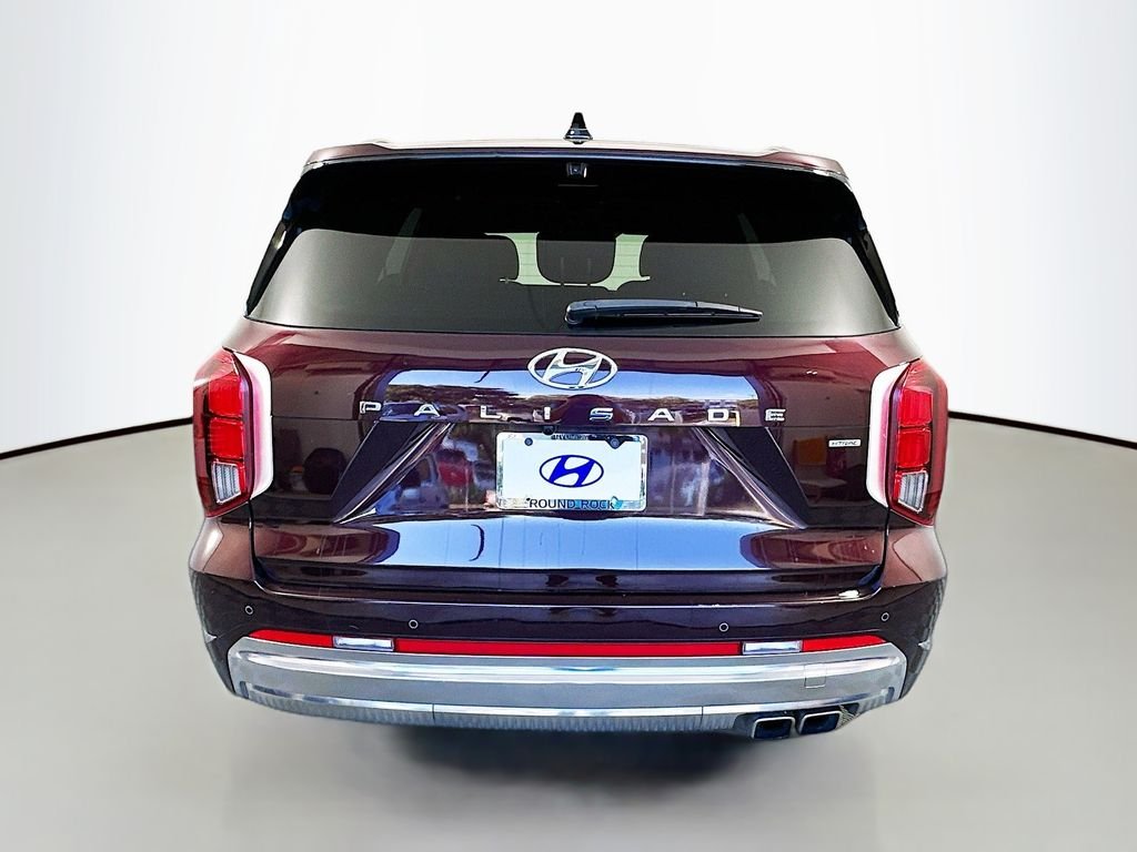Used 2023 Red Hyundai Calligraphy image 6