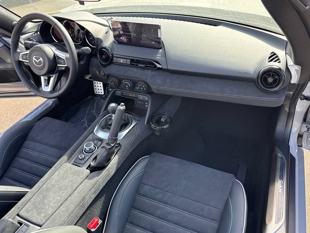 New 2026 Aero Gray Metallic Mazda Club image 17