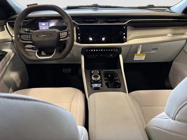 New 2026  Jeep Laredo image 11