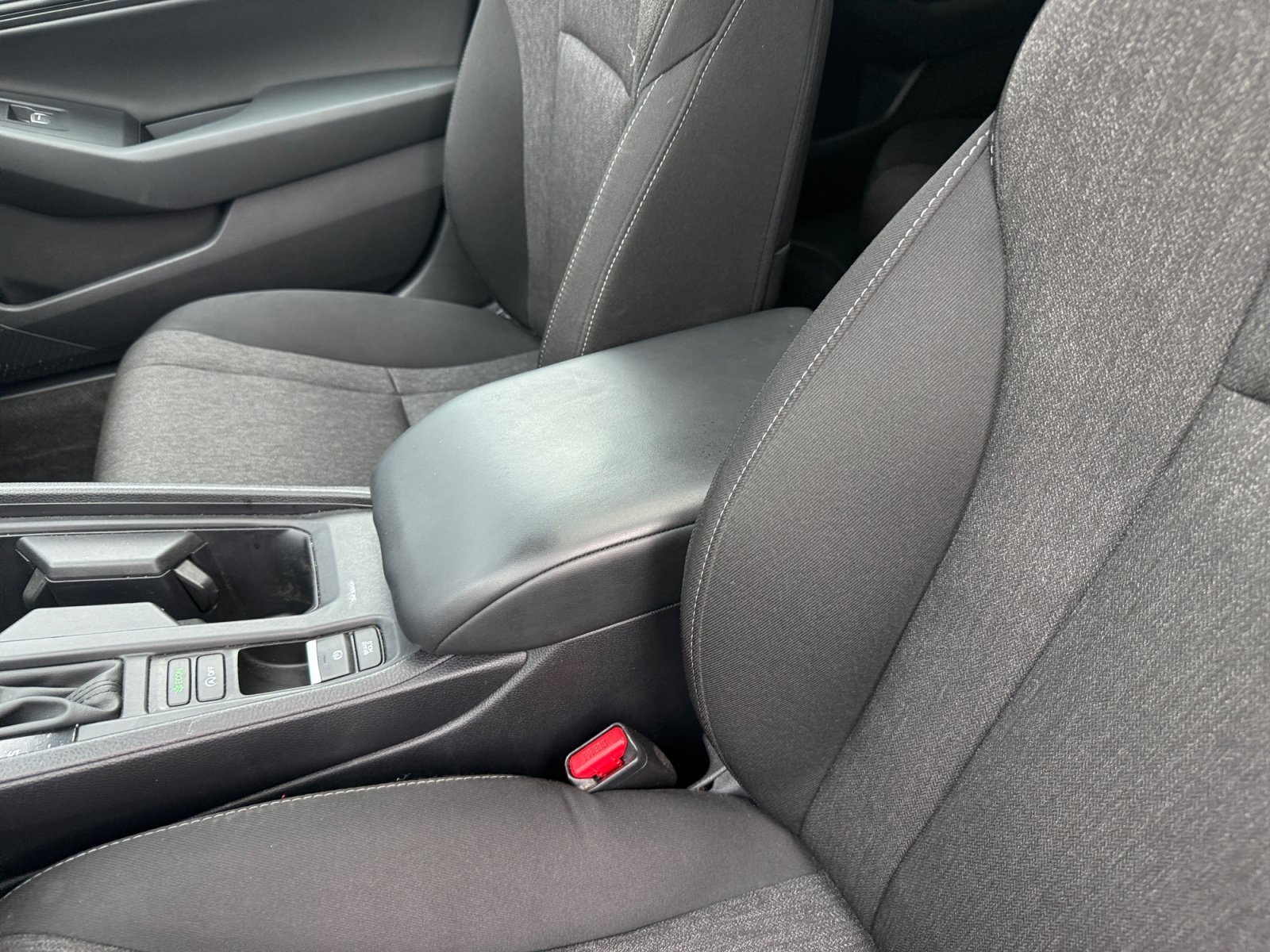 2024 Honda Accord EX - Photo 34