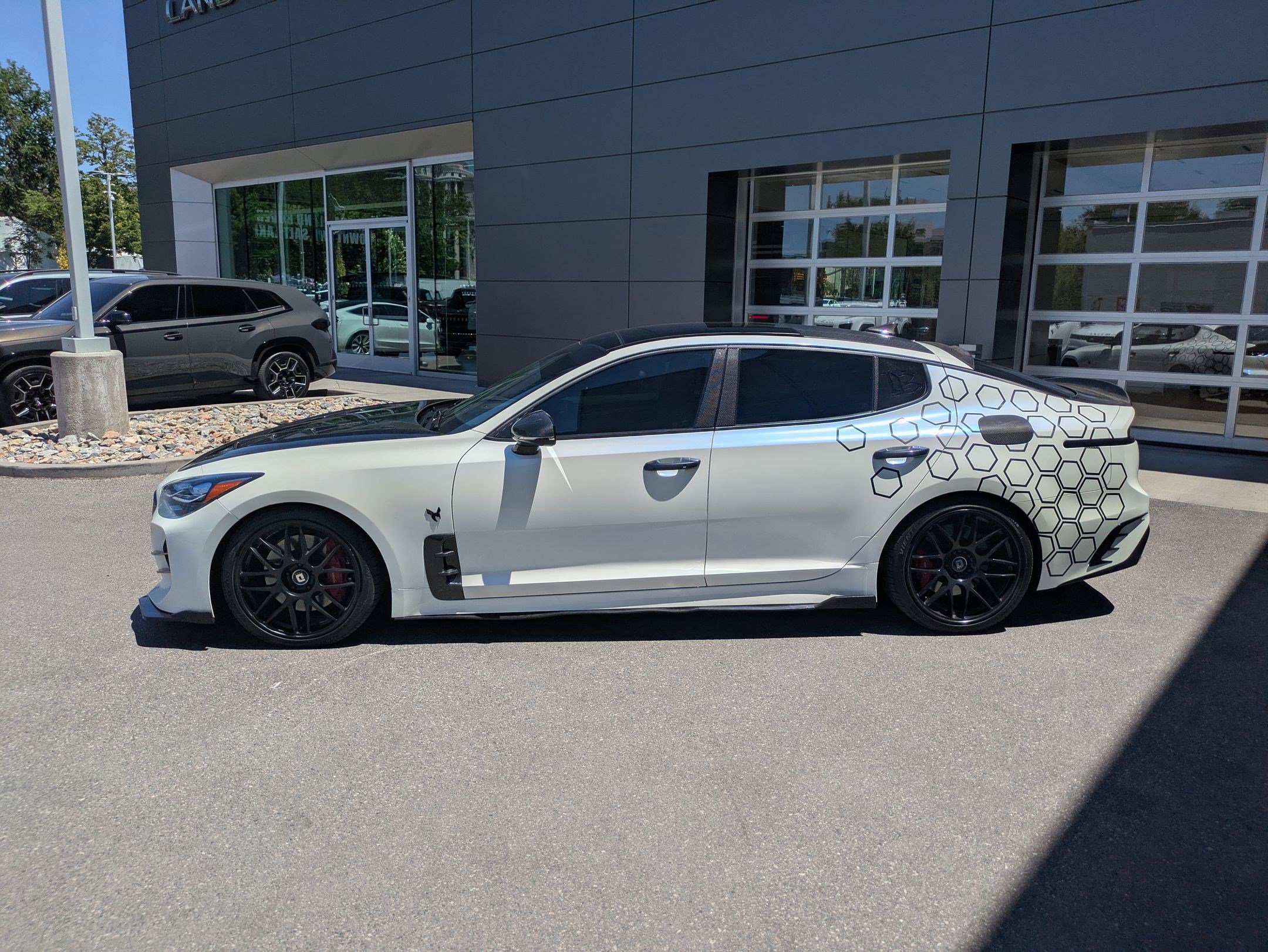 Used 2020 Snow White Pearl Kia GT1 image 7