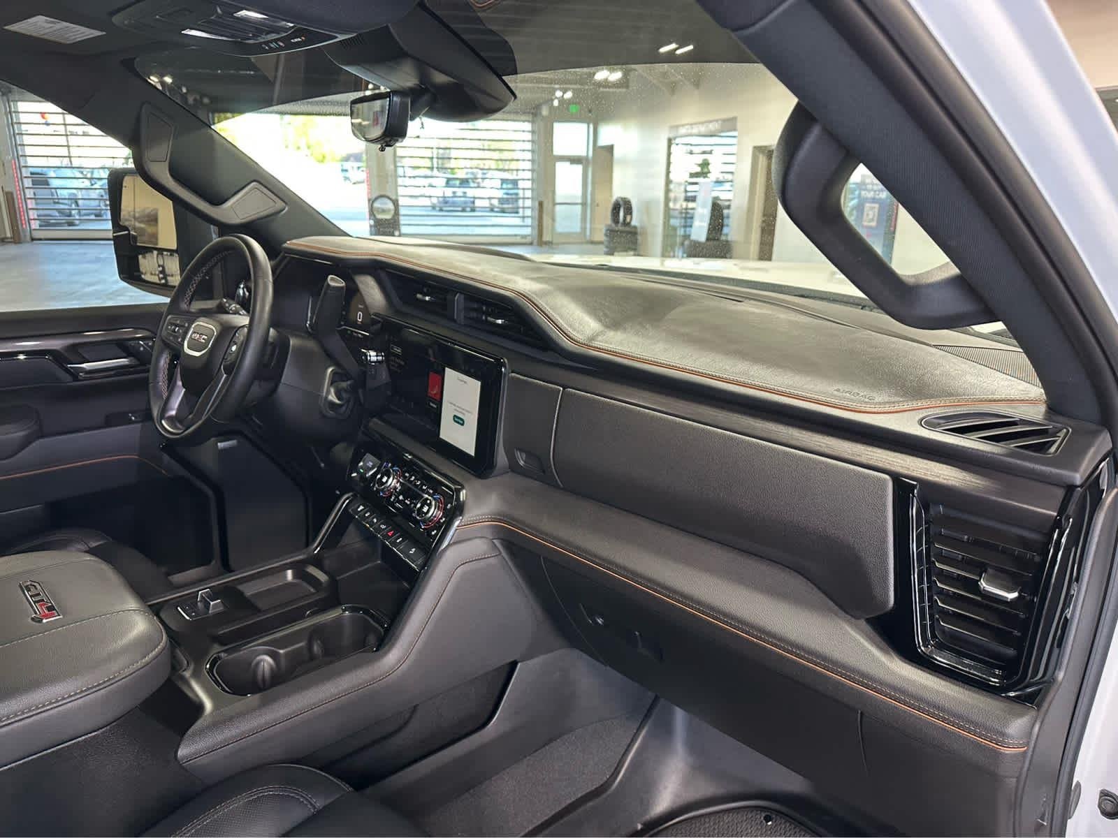 2025 GMC Sierra 3500HD AT4 - Photo 19