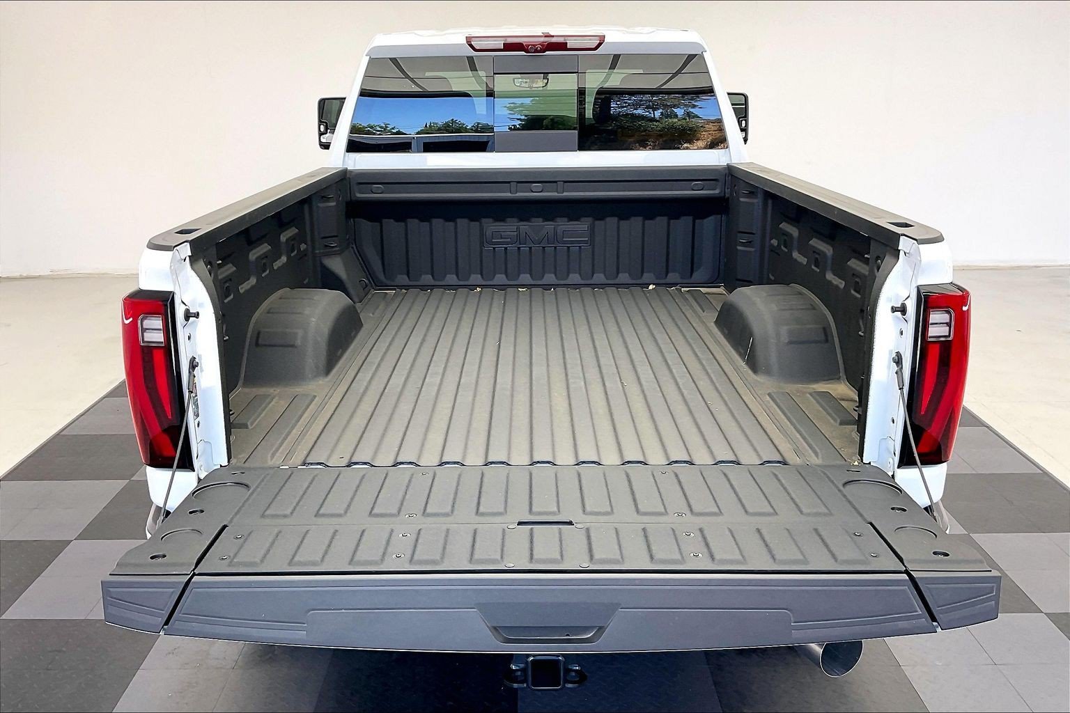 New 2026 Glacier White Tricoat GMC Denali image 11