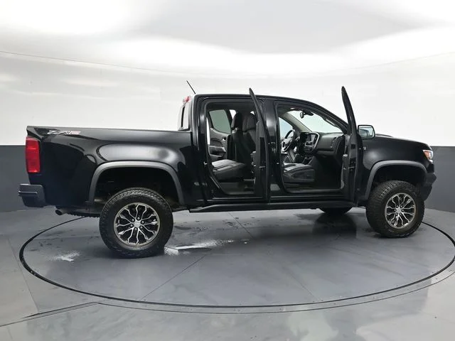 Used 2018 Black Chevrolet ZR2 image 42