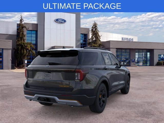 New 2026 Agate Black Metallic Ford Tremor® image 8
