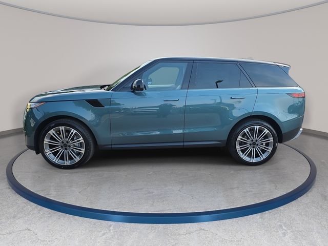 New 2026 Giola Green Land Rover SE image 8
