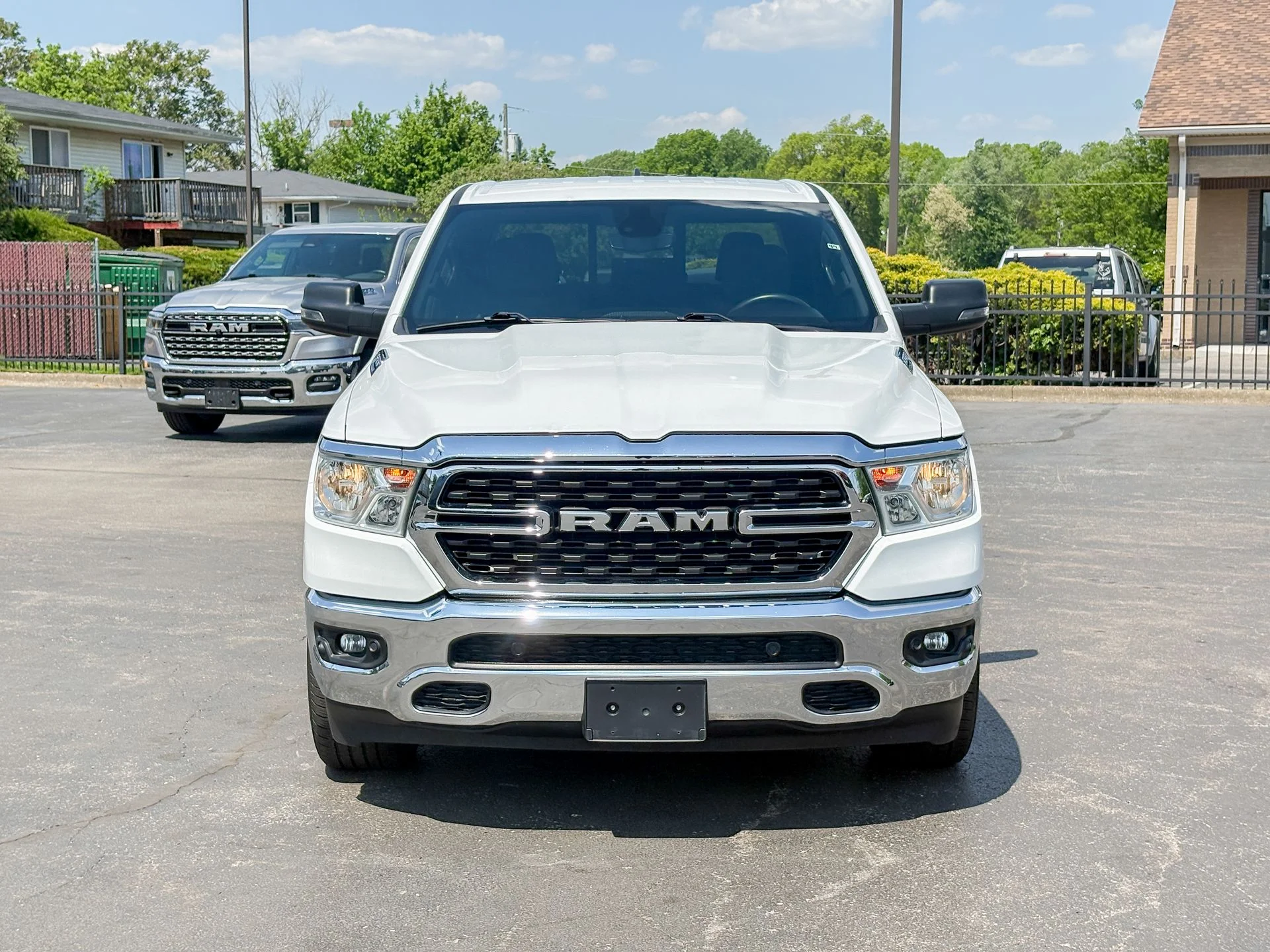 Used 2023 White Ram Big Horn/Lone Star image 4