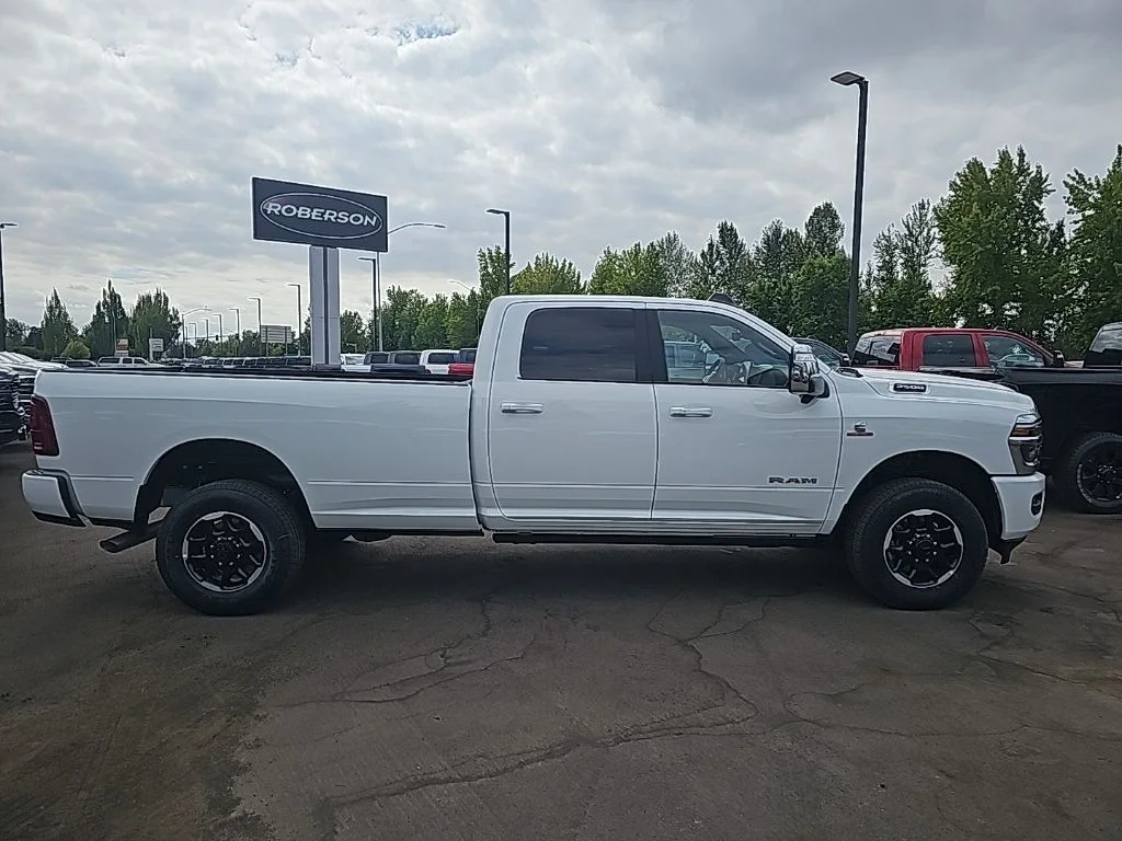 2025 RAM 2500 Laramie - Photo 6