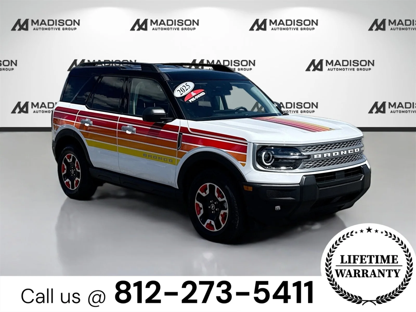 Used 2025 White Ford Free Wheeling image 3