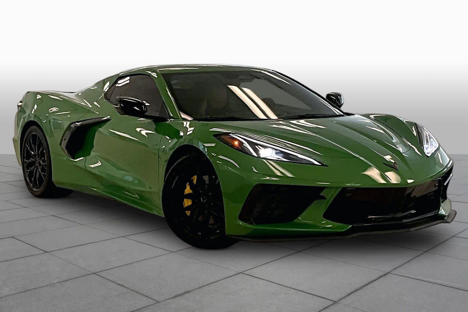 Used 2026 Roswell Green Metallic Chevrolet 2LT image 2